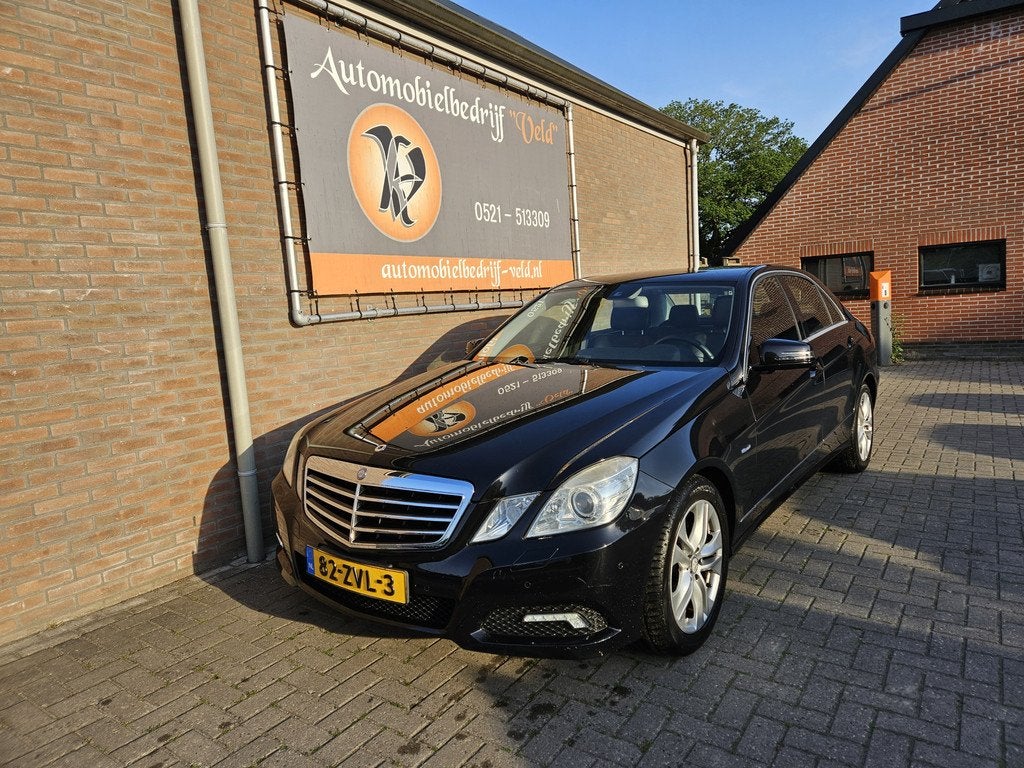 Mercedes-Benz E-Klasse 350 CGI Avantgarde (bj 2011), Auto's, Automaat, Euro 5, Achterwielaandrijving, Gebruikt
