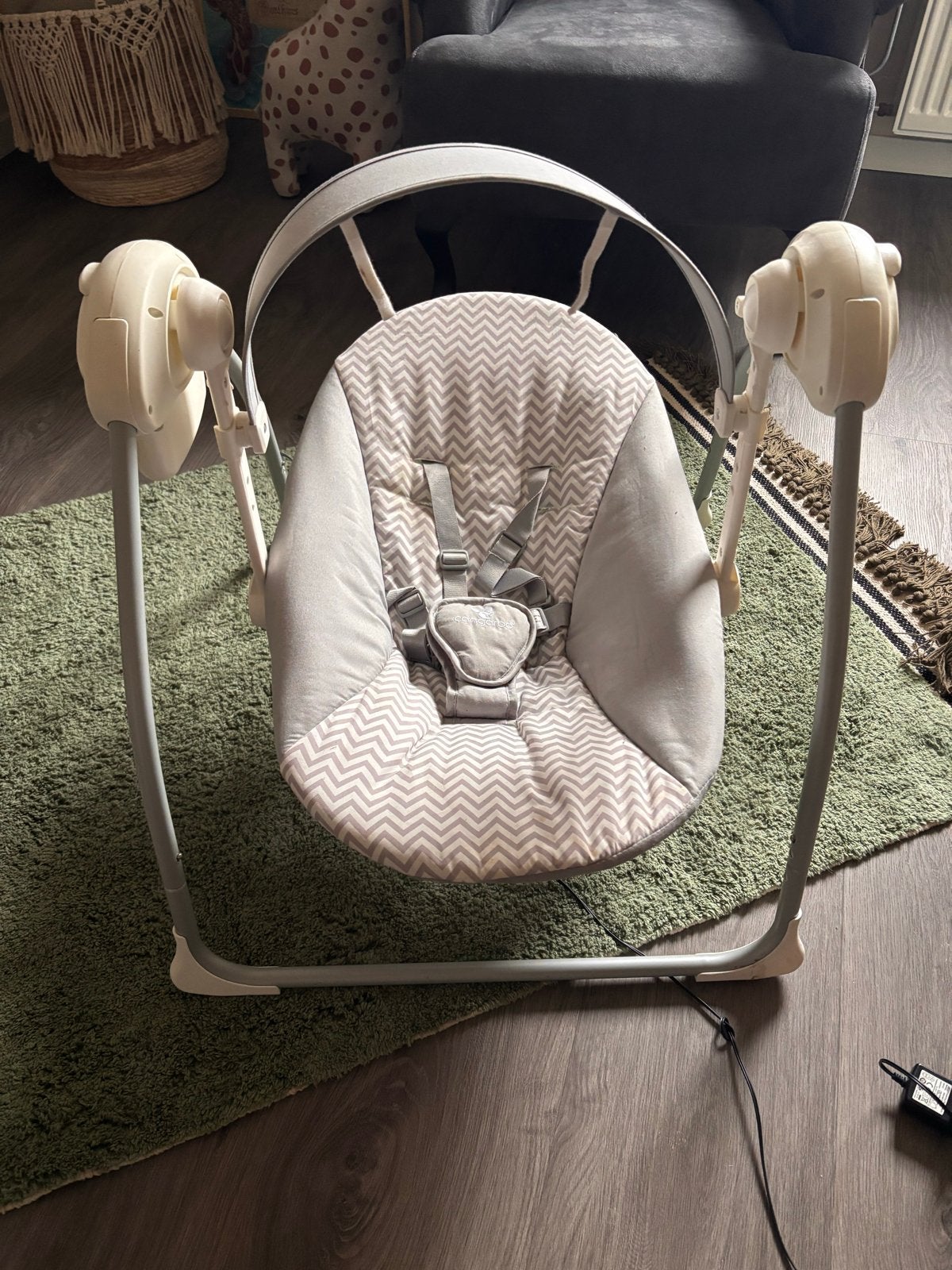 Cangaroo elektrische babyschommel met muziek en timer, Ophalen, Zo goed als nieuw