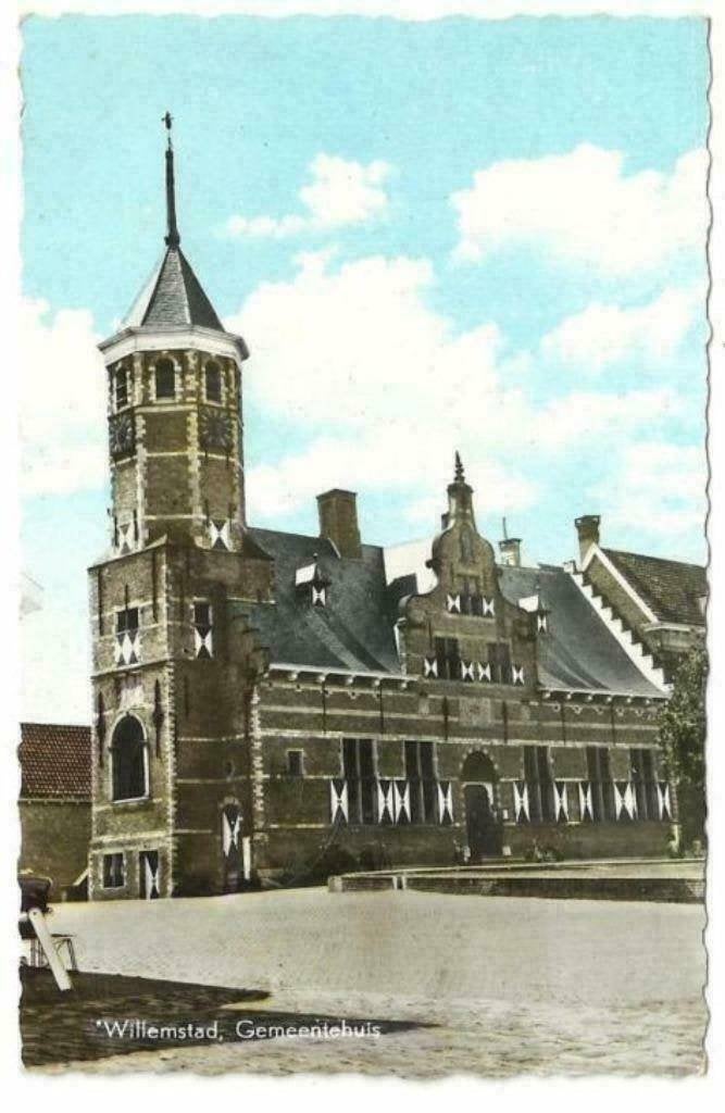 Willemstad - Gemeentehuis, Verzenden, 1960 tot 1980, Gelopen, Noord-Brabant