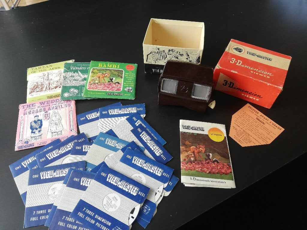 Bakelieten 3D Viewmaster met 28 schijfjes, Ophalen of Verzenden, Zo goed als nieuw