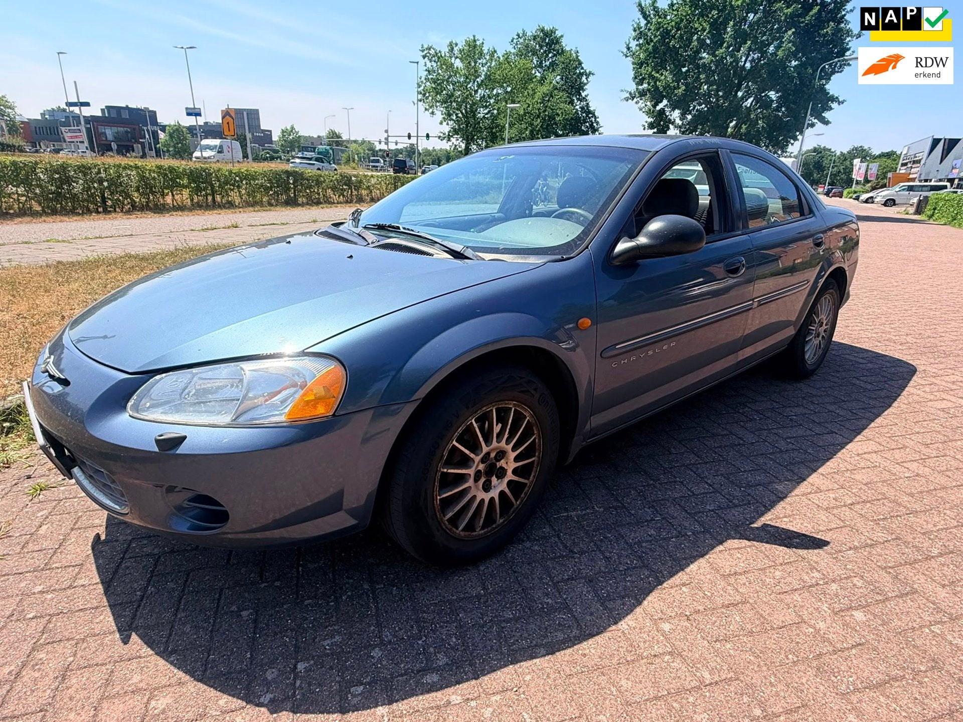 Chrysler Sebring 2.0i-16V - Automaat - APK 02-2027, Auto's, 450 kg, 4 cilinders, Blauw, Startonderbreker