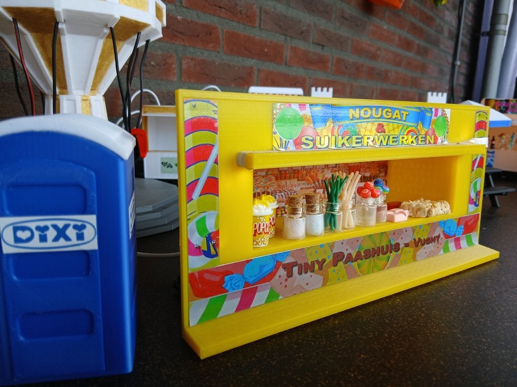 Nougat & Suikerwerken kraam MINIATUUR, Hobby en Vrije tijd, Modelbouw | Overige, Ophalen of Verzenden, Nieuw, 1:32 tot 1:50