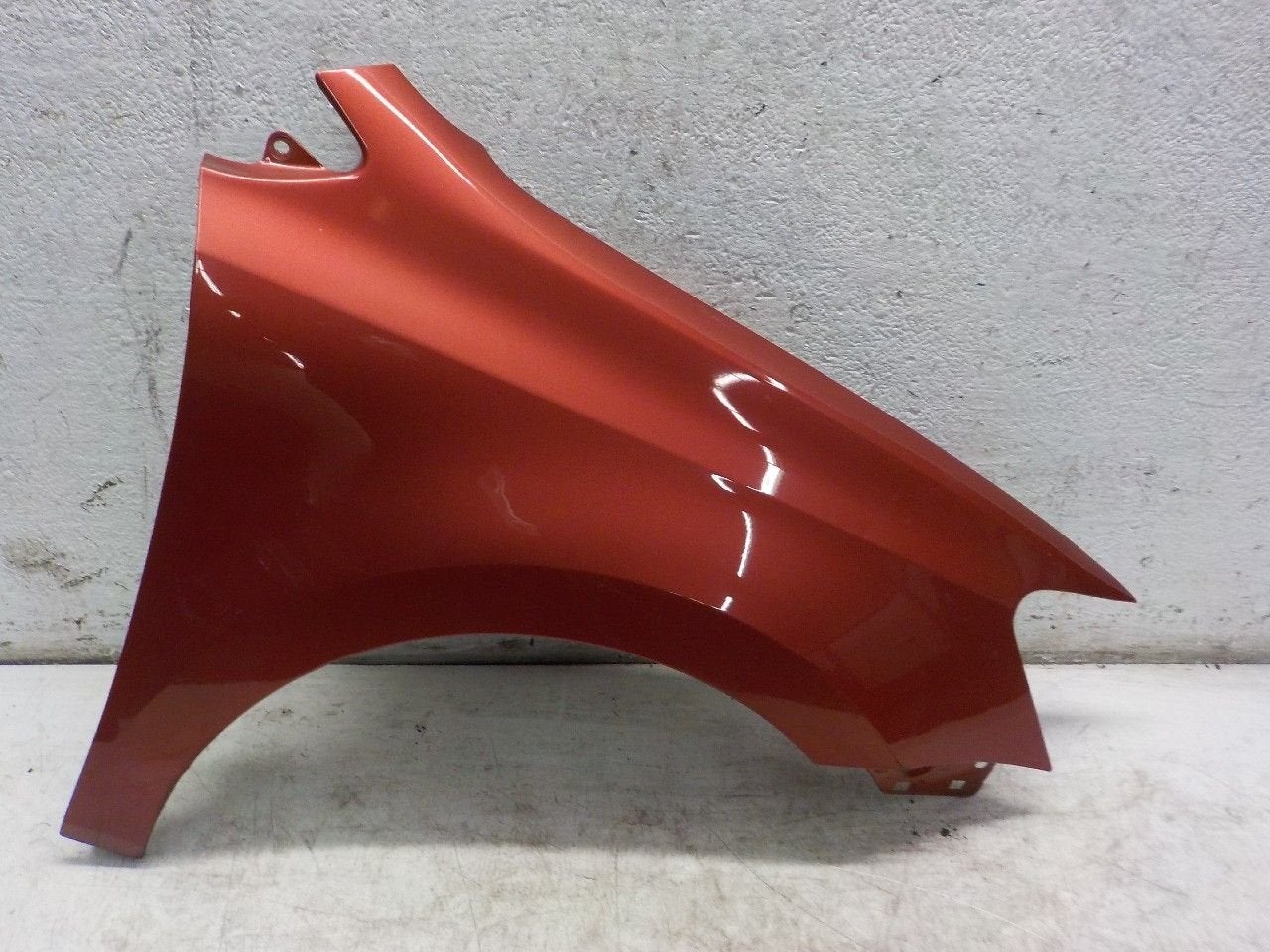 Spatbord rechts voor Volkswagen Polo, Auto-onderdelen, Carrosserie en Plaatwerk, Onderdelen@venauto.nl, Van der Ven Autorecycling B.V.