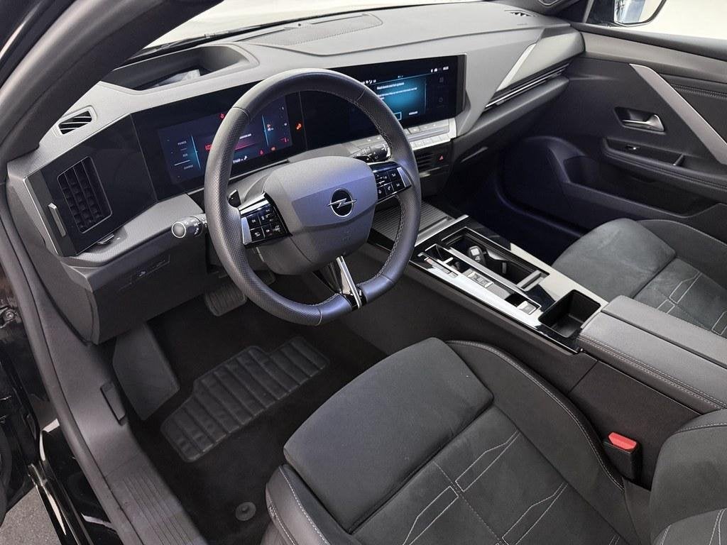 Opel Astra Sports Tourer 1.2 Turbo 145pk Hybrid GS Pano/Alca, Auto's, Euro 6, 1199 cc, Zwart, Hybride Elektrisch/Benzine