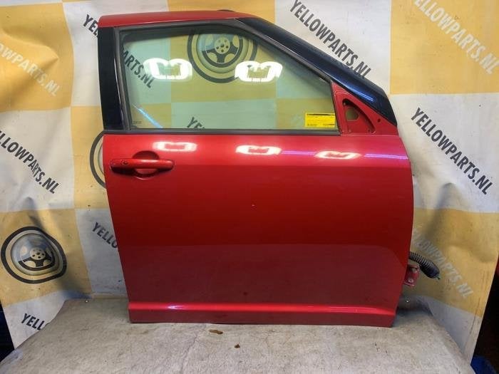 Portier 4Deurs rechts-voor van een Suzuki Swift (ZCK), Gebruikt, -, Deur, -