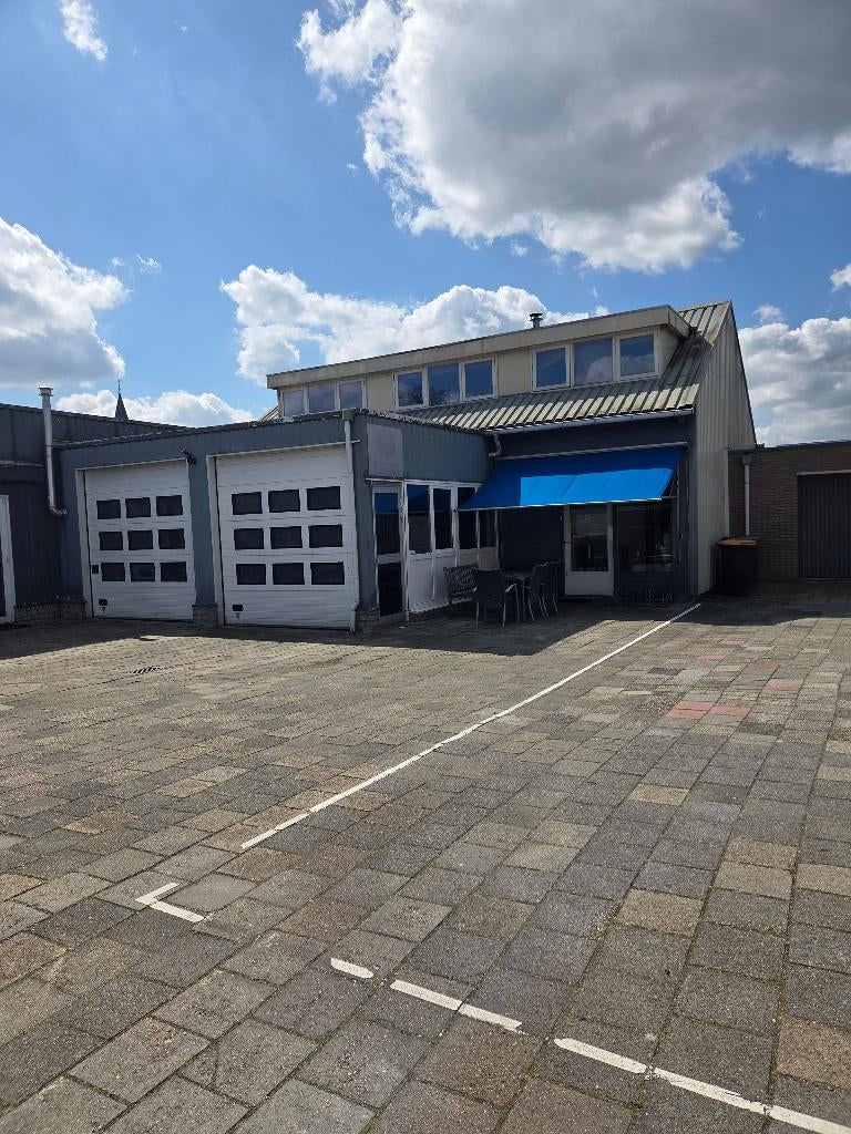 huur bedrijfspand Tilburg centrum, 110 m², Huur, Bedrijfsruimte