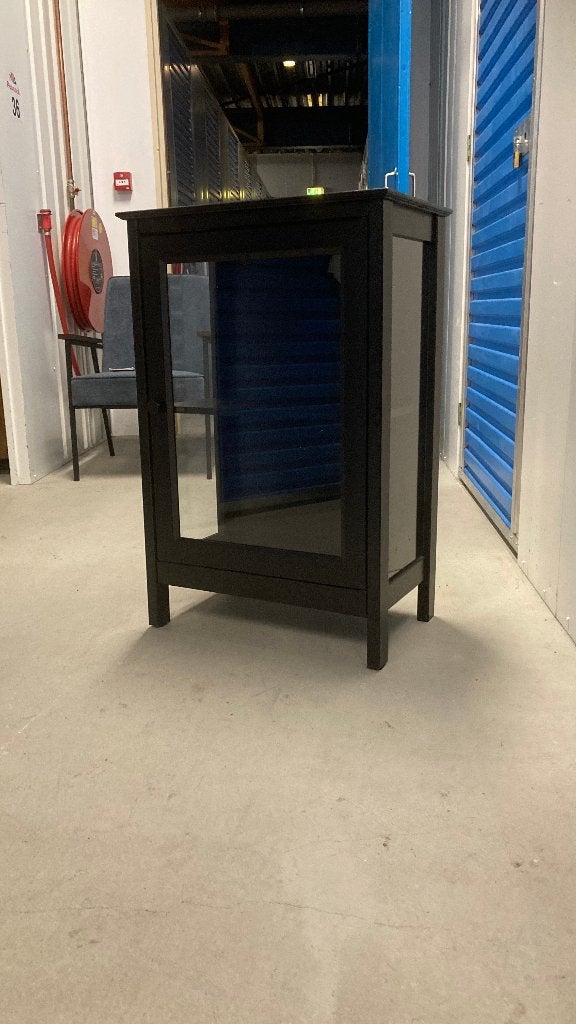 Zwart vitrine kastje, Huis en Inrichting, Ophalen, Met deur(en), Glas, Vintage
