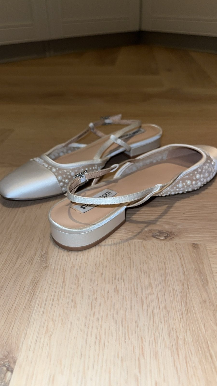 Steve Madden bruidsschoenen ivory - Maat 40, Kleding | Dames, Schoenen, Wit, Zo goed als nieuw, Ballerina's, Ophalen of Verzenden