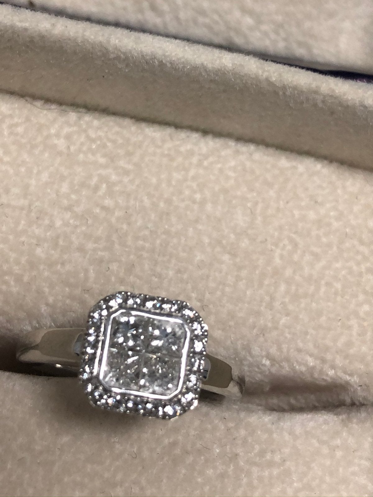 Ring - 18kt witgoud & 0,85crt diamant  subliem nieuwstaat !!, Wit, Ophalen of Verzenden, Dame, Goud