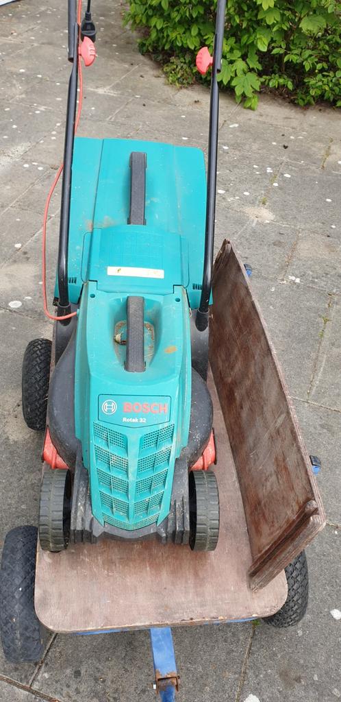 Maaimachine   en heggenschaar, Tuin en Terras, Grasmaaiers, Ophalen of Verzenden, Gebruikt