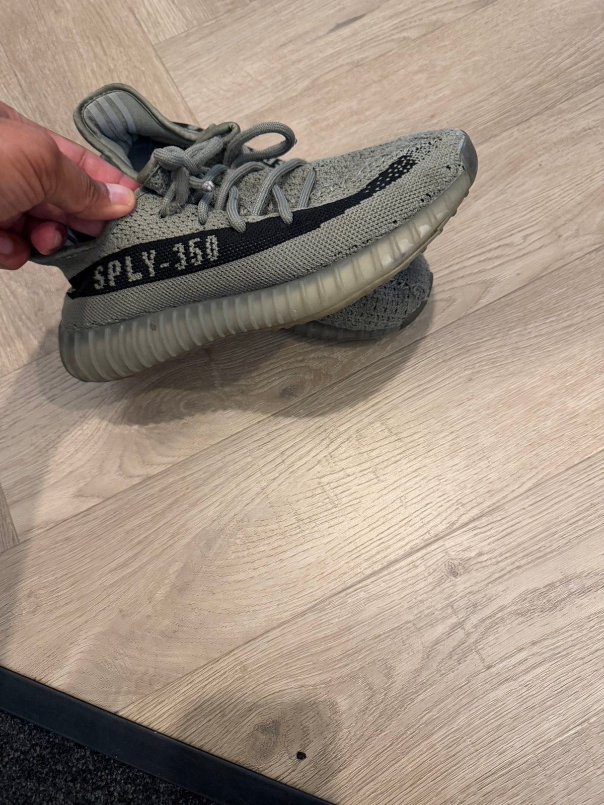 Yeeyz 350, Ophalen of Verzenden, Zo goed als nieuw, Overige kleuren, Sneakers of Gympen