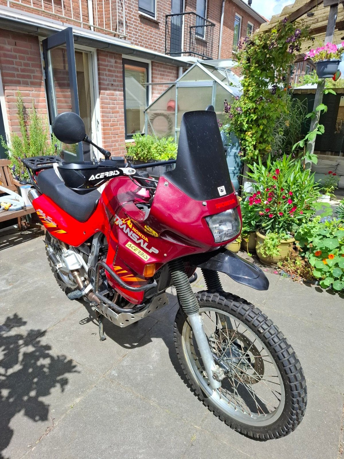 Honda Transalp XL600V PD06 nieuw opgebouwd voor o.a. TET, Handvatverwarming, 2 cilinders, Motorrijbewijs A, Gebruikt