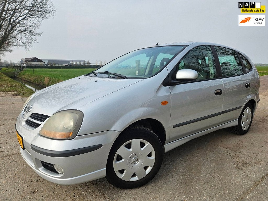 Nissan Almera Tino 2.0 CVT Elegance/ automaat/ airco/ 135350, Auto's, Nissan, Bedrijf, Te koop, Almera Tino, ABS, Airbags, Airconditioning