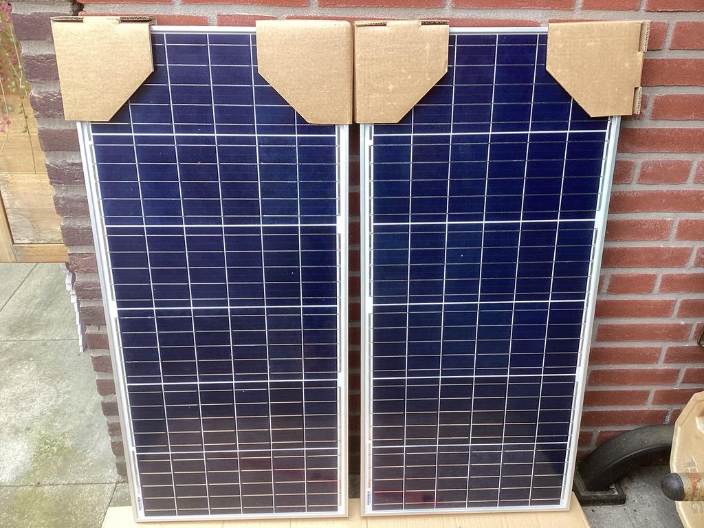 2x 50 watt zonnepanelen, Caravans en Kamperen, Ophalen, Nieuw