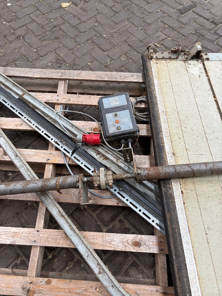 Roldeur/overheidsdeur ( 603 ), Doe-het-zelf en Verbouw, Ophalen, Gebruikt, 120 cm of meer, Minder dan 200 cm