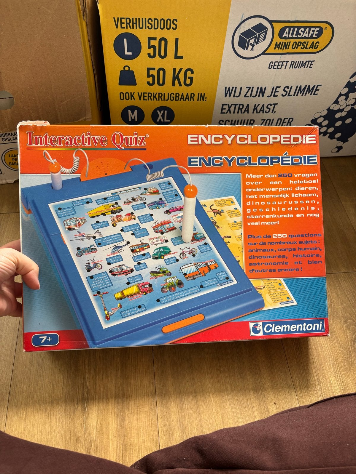 Clementoni Interactive Quiz Encyclopedie - Lichte beschadigi, Ophalen of Verzenden, Zo goed als nieuw, Ontdekken