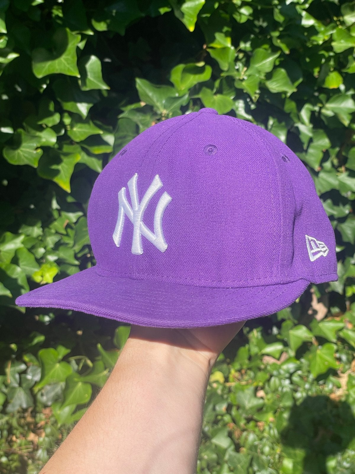 New Era NY Yankees 59Fifty Fitted Cap Paars - Maat 7 1/8, Ophalen of Verzenden, Zo goed als nieuw, Pet