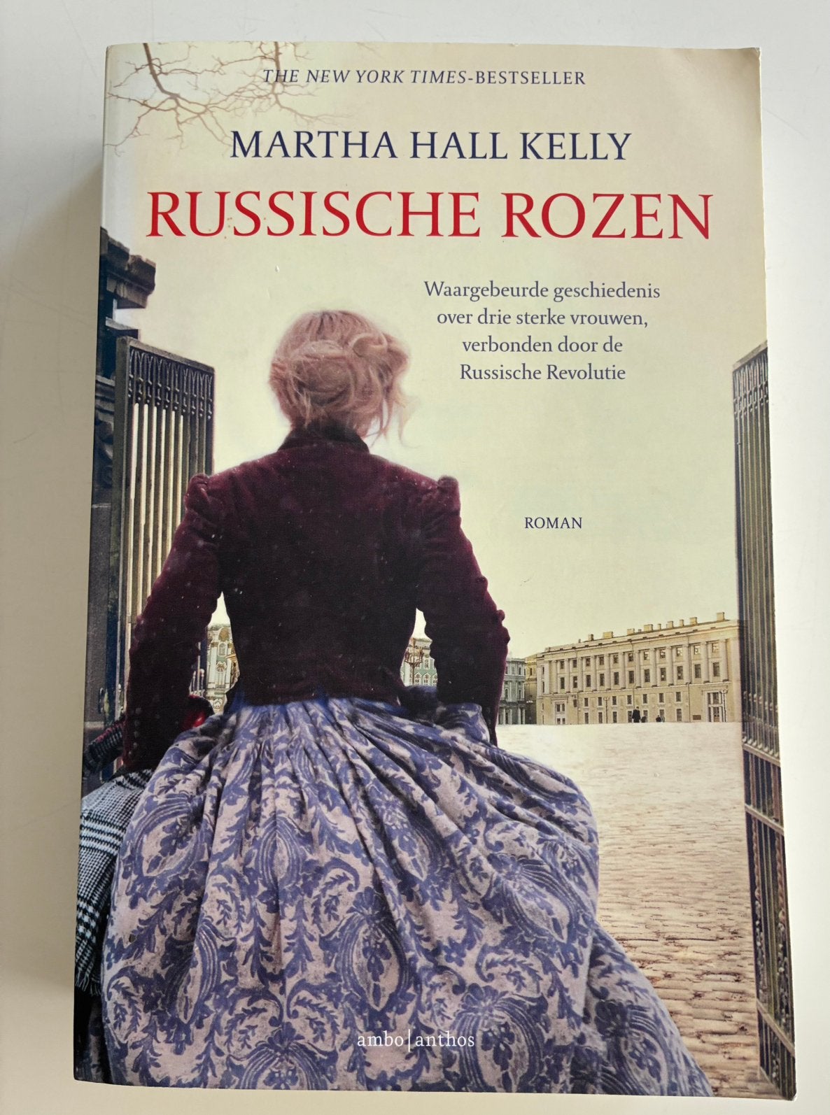 Martha Hall Kelly - Russische rozen, Gelezen, Martha Hall Kelly, Ophalen of Verzenden, Amerika