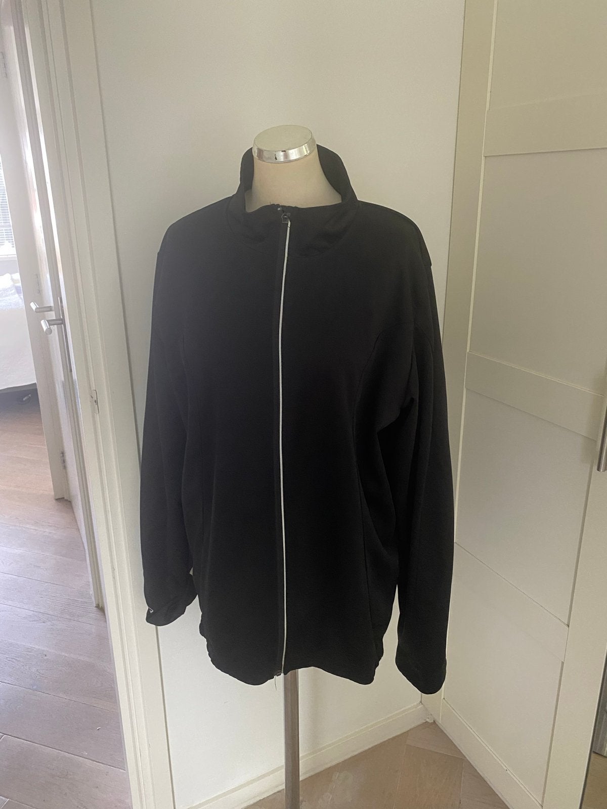 Crivit Zwart Sportvest Maat XL, Ophalen of Verzenden, Zo goed als nieuw, Maat 46/48 (XL) of groter, Zwart