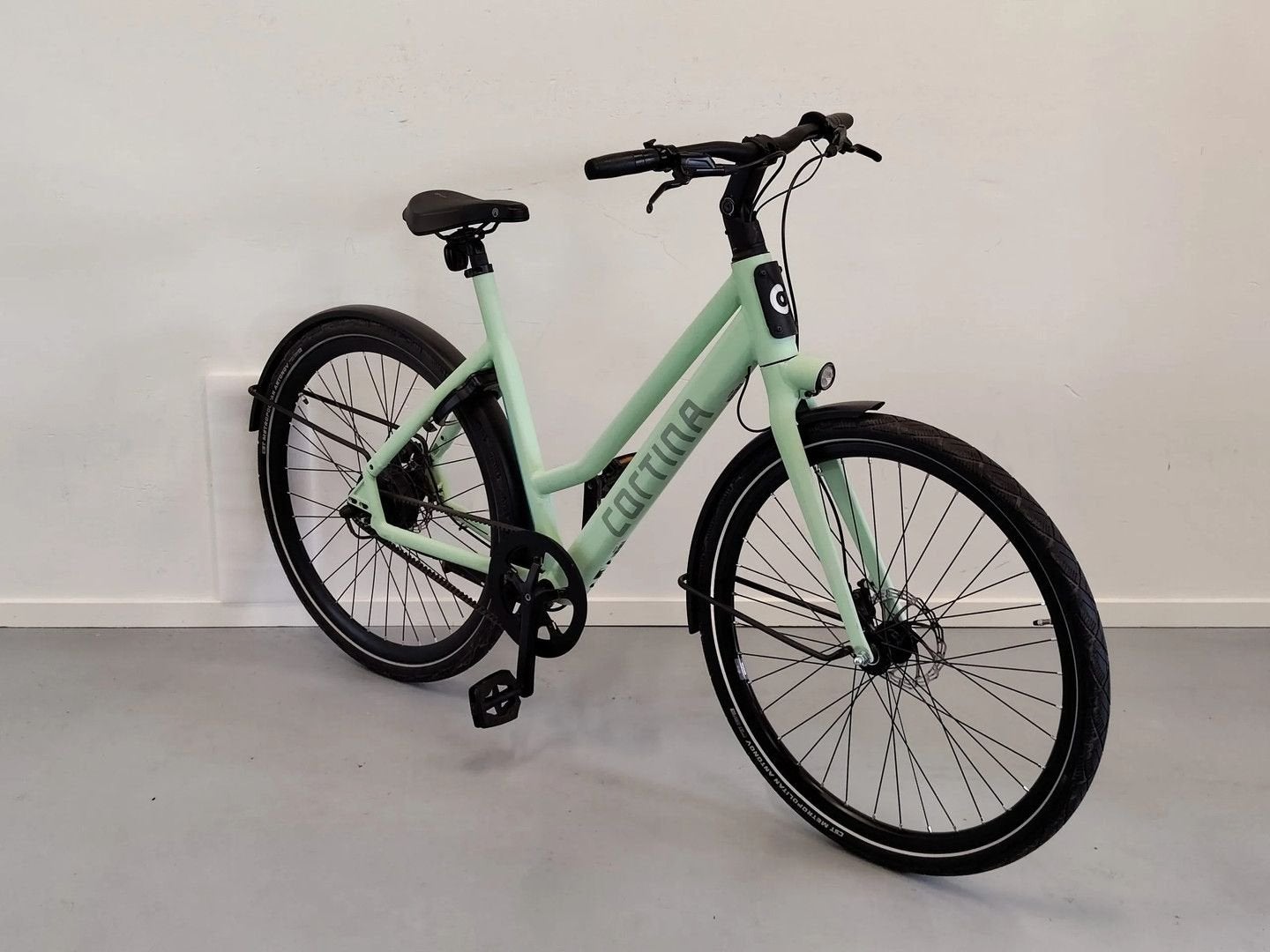 Cortina E-Lett D57, 55 tot 59 cm, Gebruikt