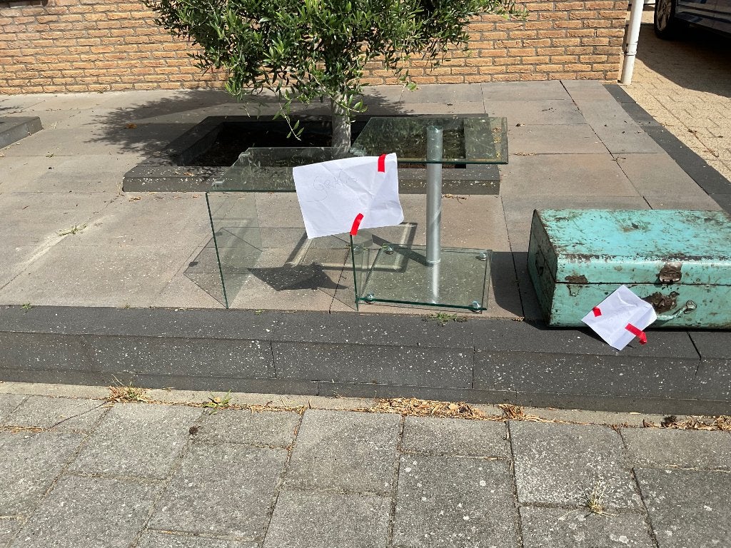 Bijzettafel, Minder dan 55 cm, Gebruikt, Rond, Glas