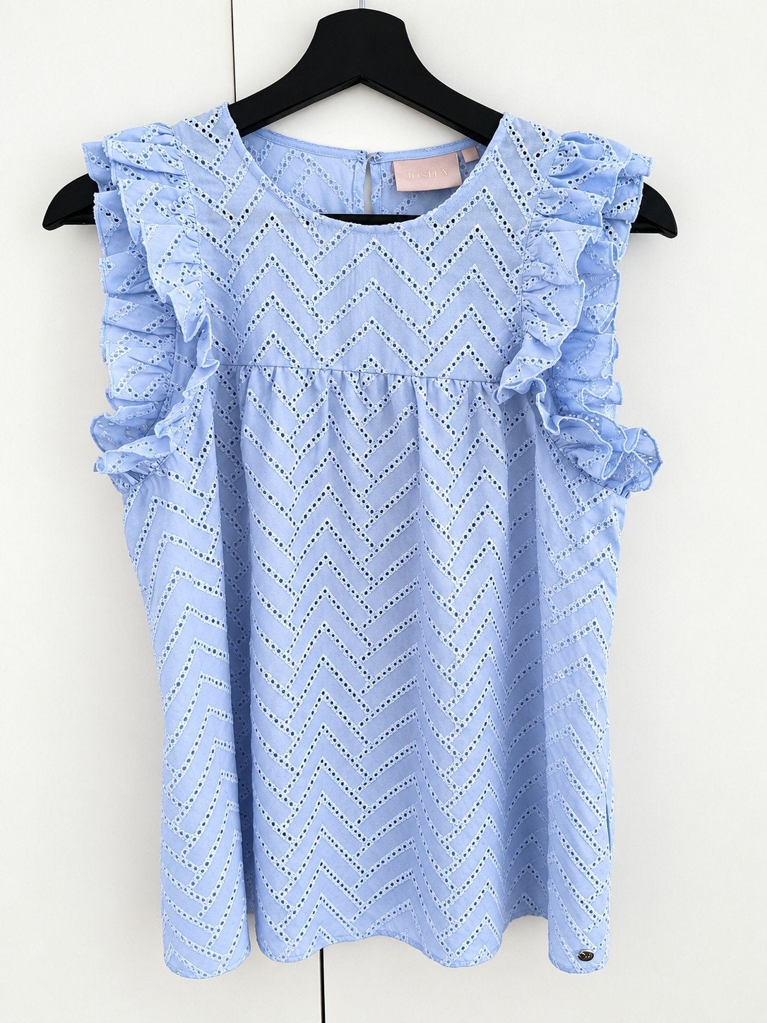 JOSH V lichtblauwe top met broderie & ruffles – maat S, Josh V, Ophalen of Verzenden, Zo goed als nieuw, Maat 36 (S)