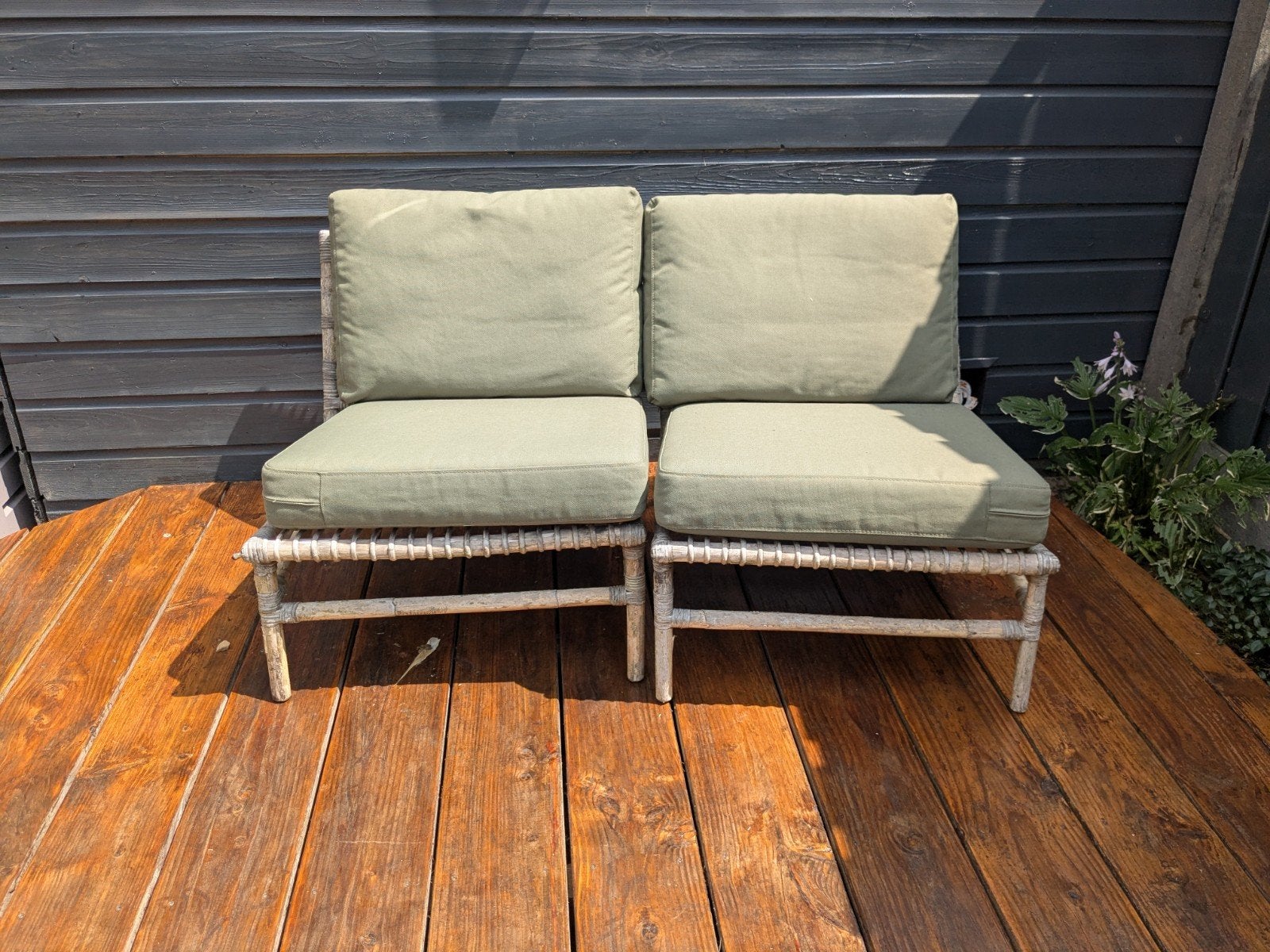 Twee IKEA TVARÖ rotan stoelen (zonder kussens), Huis en Inrichting, Stoelen, Ophalen, Gebruikt, Twee, Overige kleuren