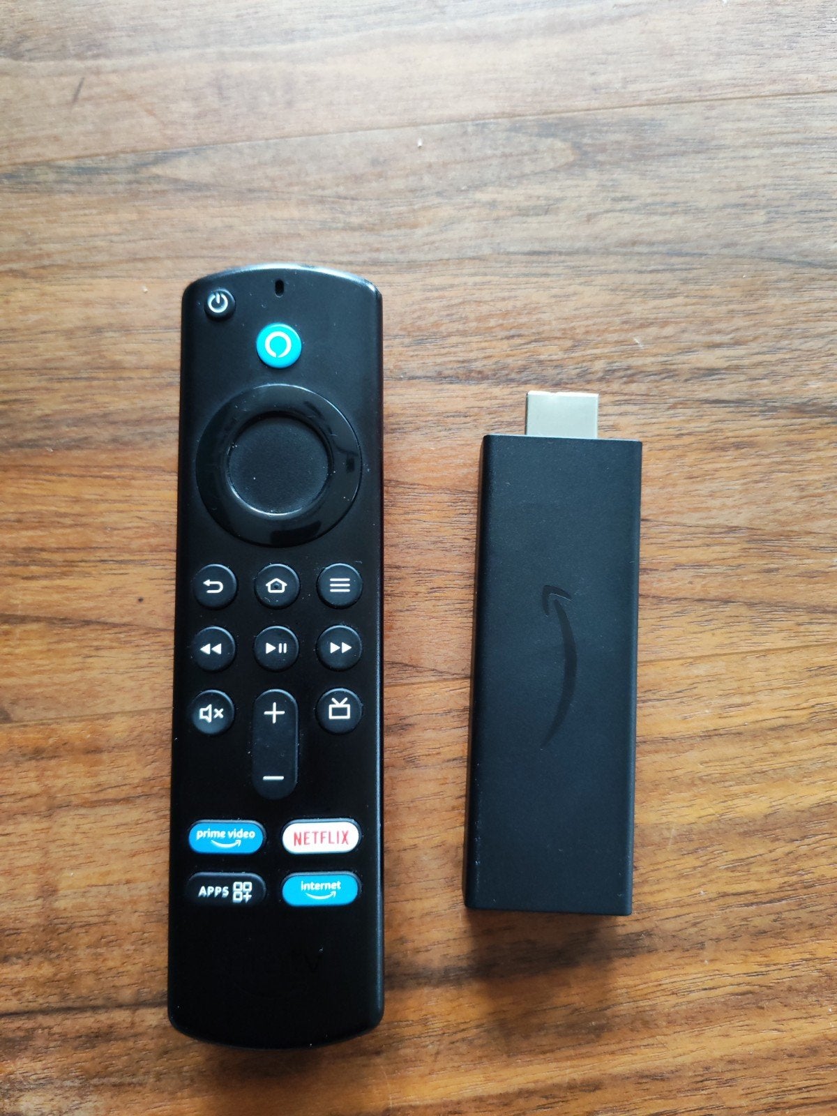 Amazon Fire TV Stick 1080p Full HD (S3L46N), Ophalen of Verzenden, Gebruikt, HDMI, Zonder harde schijf