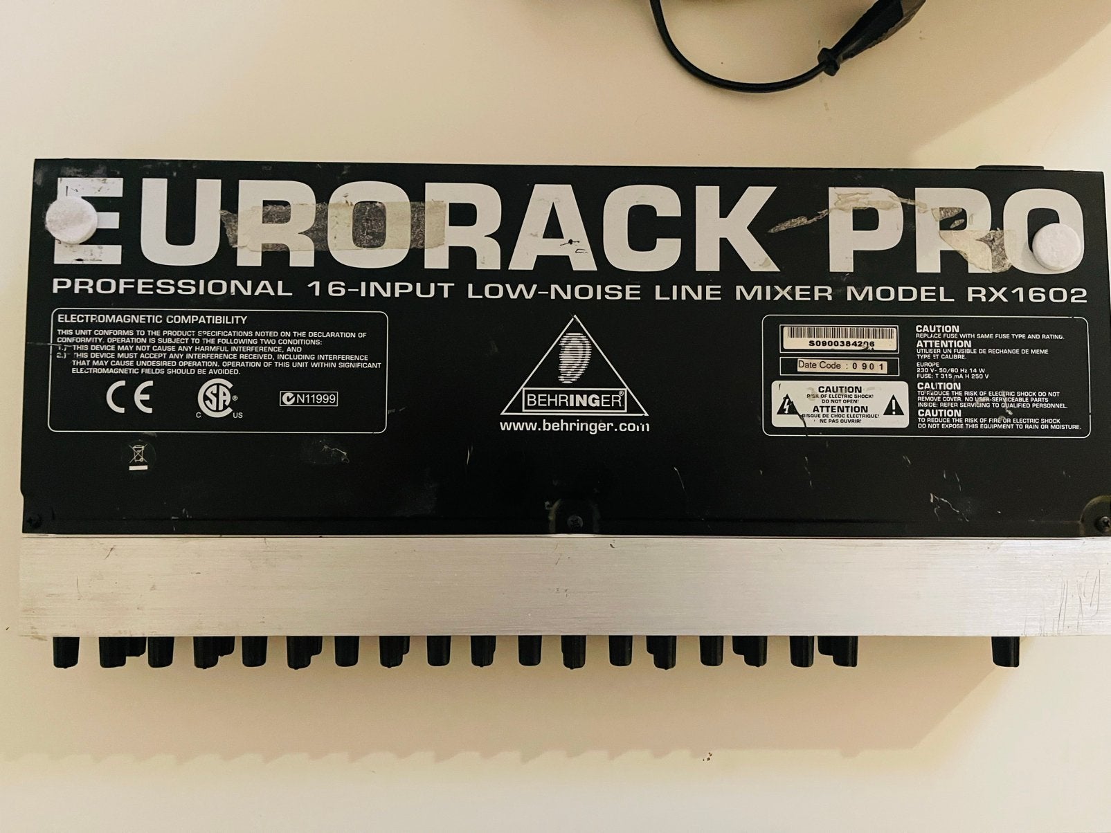 Behringer Eurorack PRO 1602(16 kanaals mixer), Muziek en Instrumenten, Midi-apparatuur, Verzenden, Gebruikt