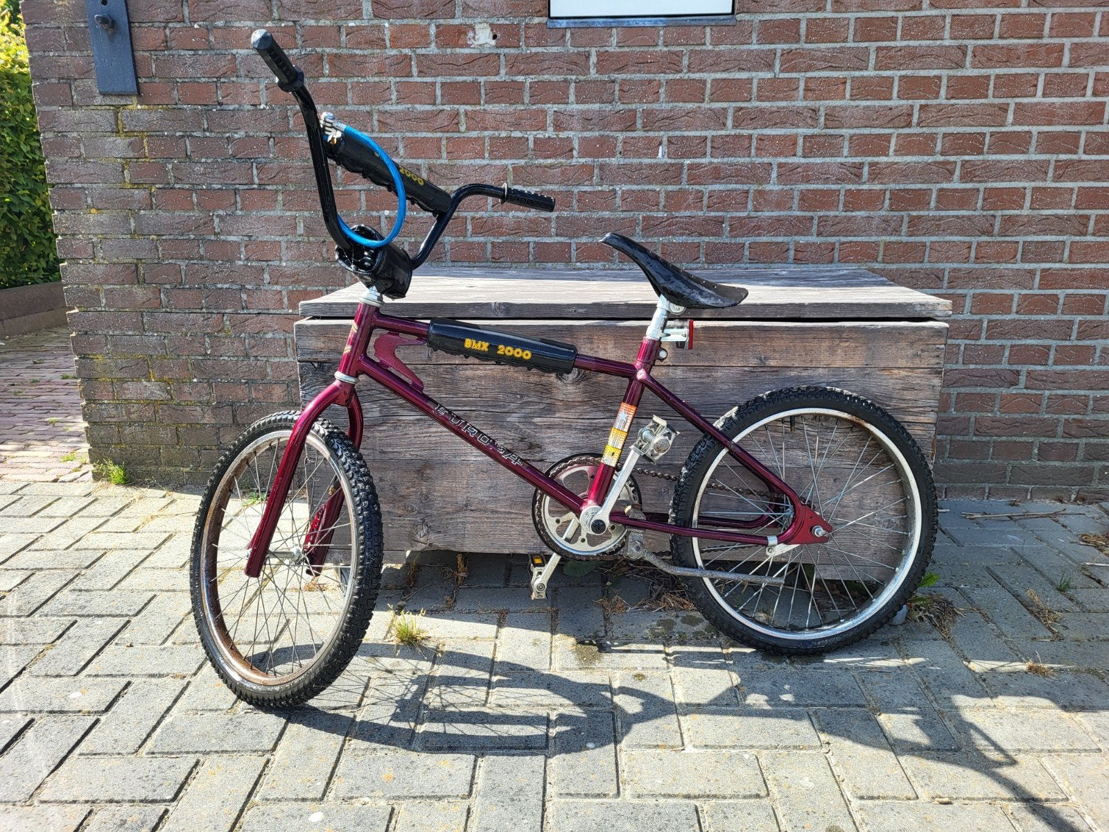 Vintage BMX 2000 fiets - Ideaal voor stunts en plezier!, Fietsen en Brommers, Gebruikt, Staal, Velgrem, 20 tot 24 inch