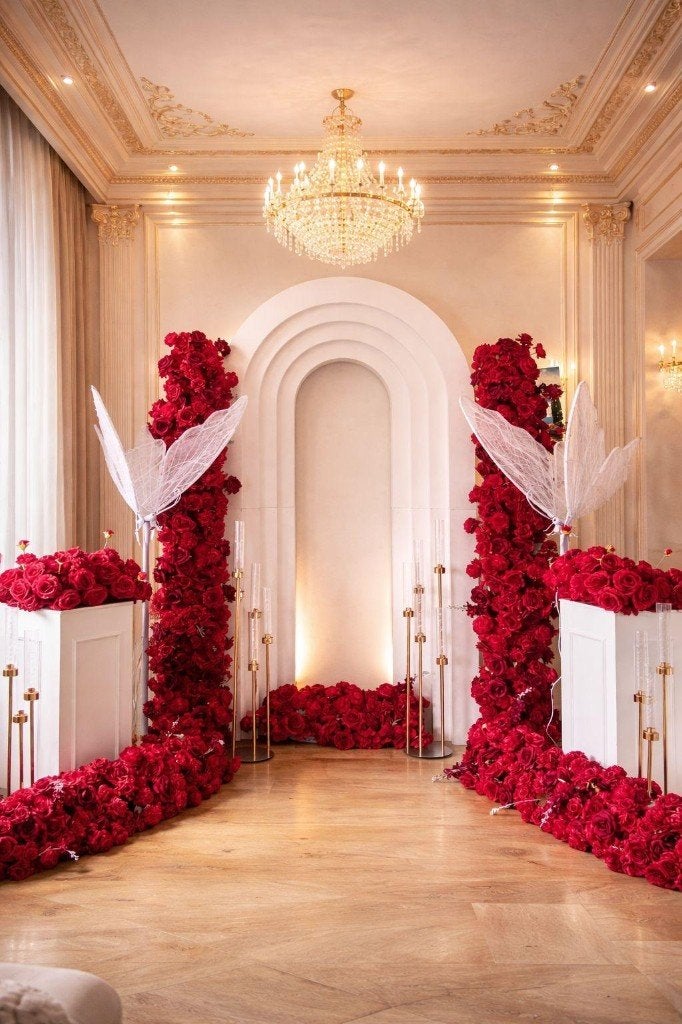 Luxe Rode Rozen Backdrop–Bruiloft |Verloving| Feest .Te huur, Ophalen of Verzenden, Nieuw, Geboorte of Huwelijk