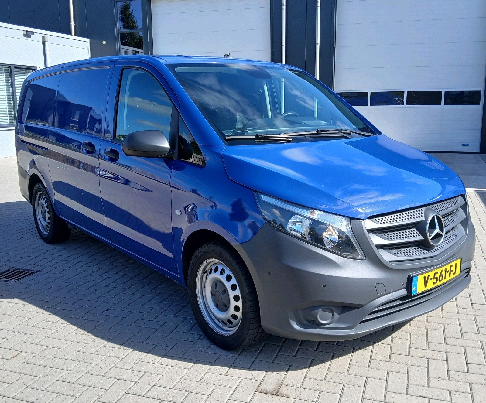 Mercedes-Benz Vito 2.1 CDI 140PK 2017 dubbele schuifdeuren, Auto's, Bestelauto's, Automaat, Euro 6, 4 cilinders, Blauw