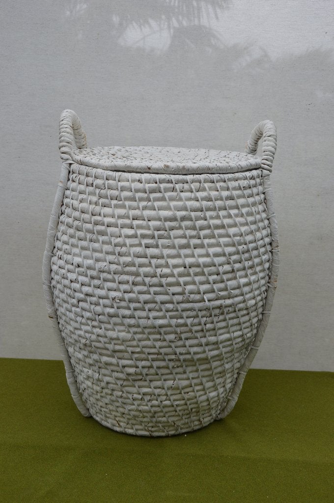 Grote ovale handgemaakte Afrikaanse mand/ wasmand 60 cm hg, Mand, Rond, Ophalen of Verzenden, Zo goed als nieuw