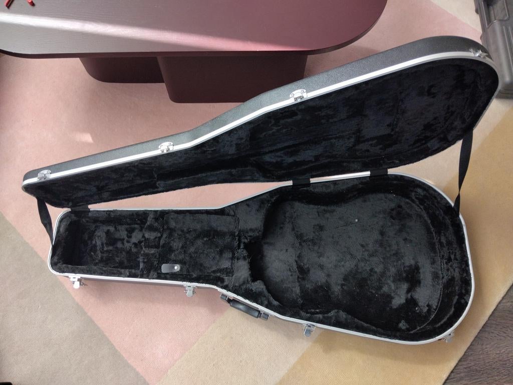 Gator gitaarkoffer – dreadnought – zwart, Muziek en Instrumenten, Behuizingen en Koffers, Gebruikt, Akoestische gitaar, Ophalen