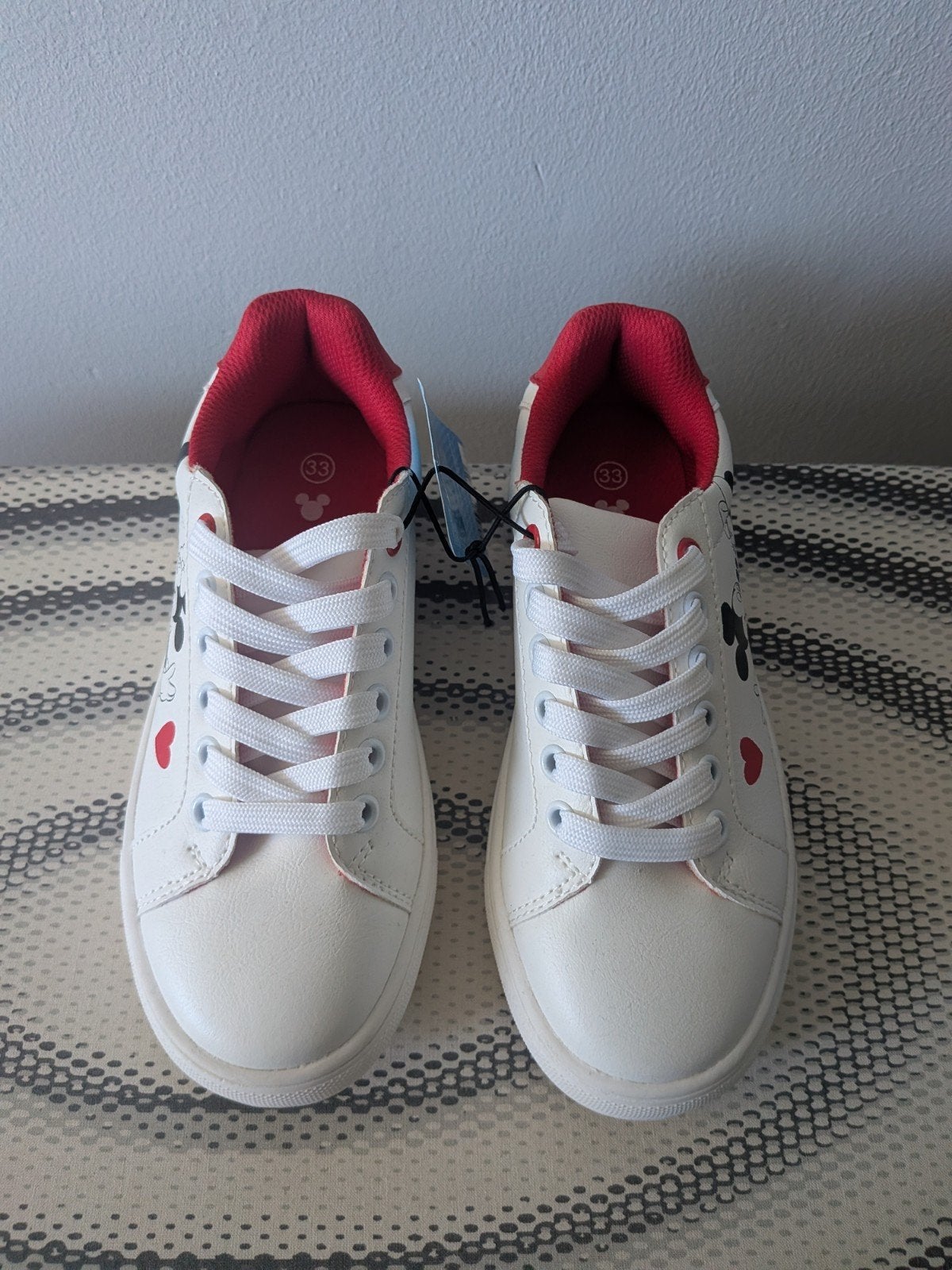 Mickey Mouse sneakers maat 33 - Nieuw, Disney, Jongen of Meisje, Schoenen, Nieuw