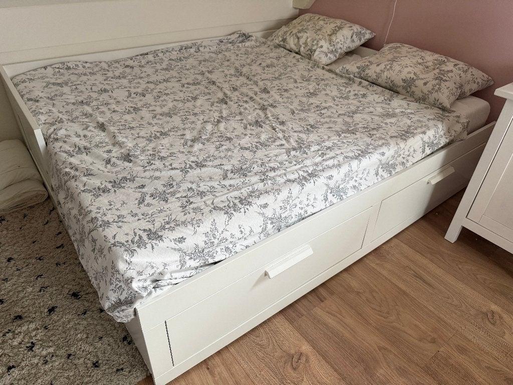 Uitschuifbaar bed / bedbank IKEA Brimnes, Ophalen, Gebruikt, Wit, Tweepersoons