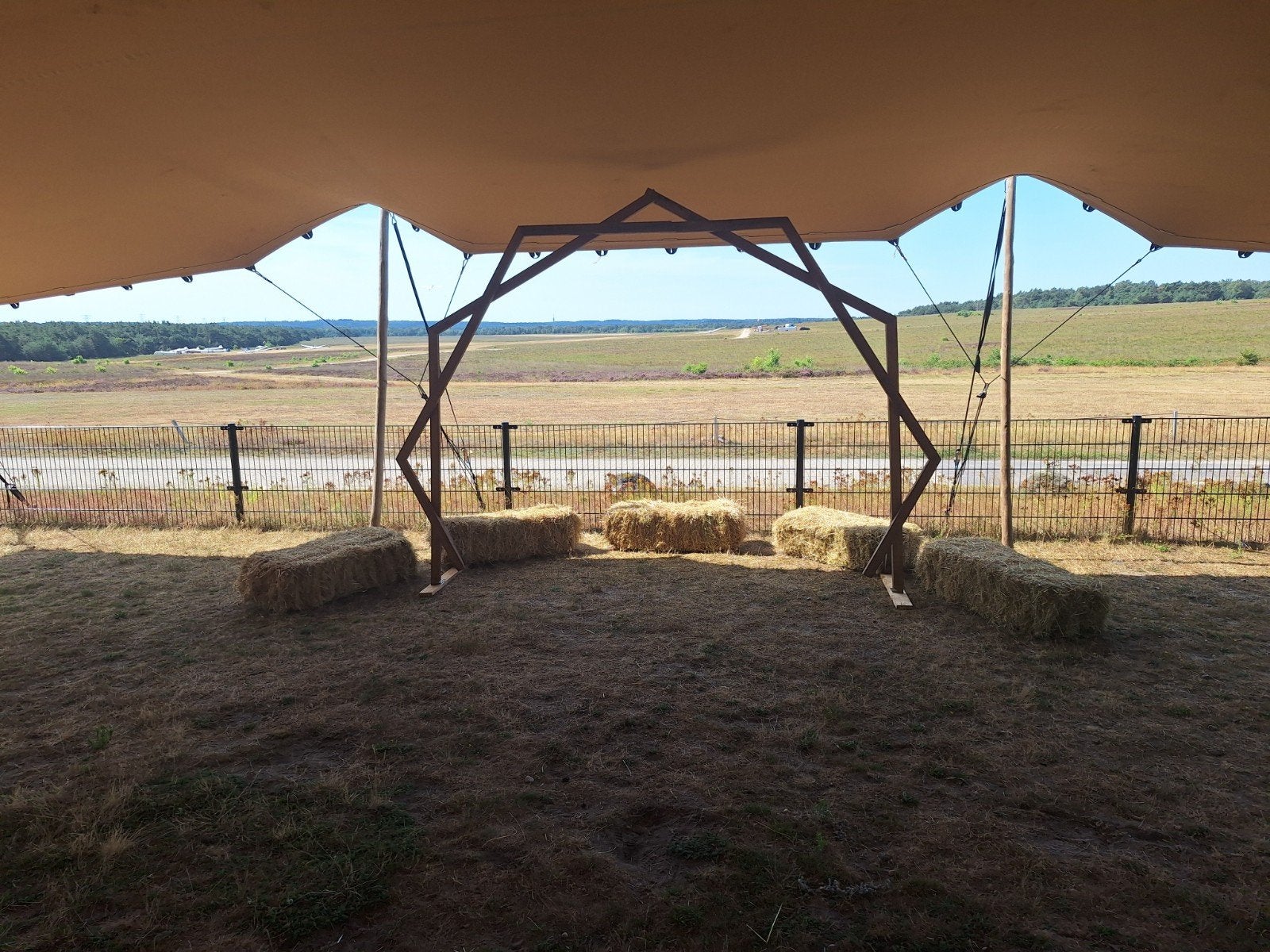 mooie backdrop voor bruiloft, Ophalen of Verzenden, Zo goed als nieuw, Versiering, Geboorte of Huwelijk