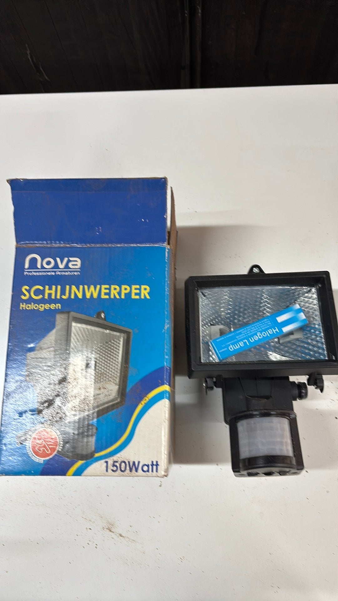 Halogeen schijnwerper nieuw met bewegingsmelder, Ophalen of Verzenden, Nieuw