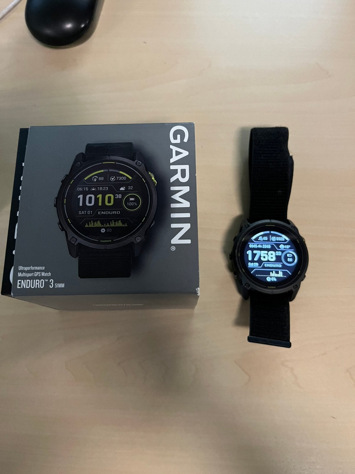 Garmin enduro 3, Zwart, Ophalen of Verzenden, Zo goed als nieuw, Waterdicht