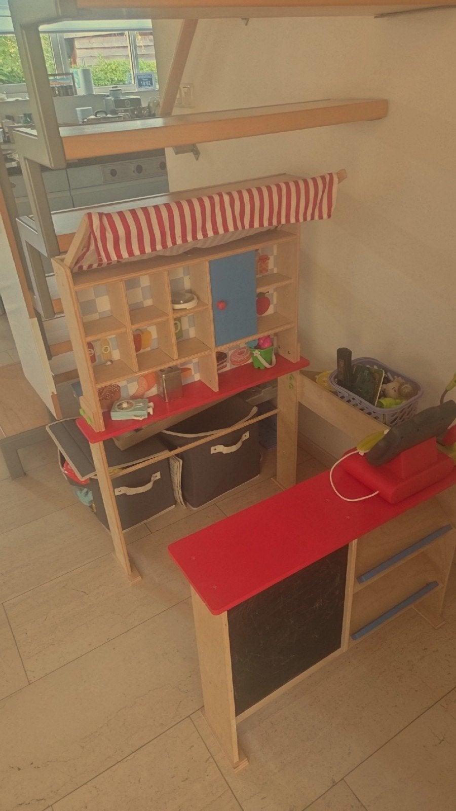 Houten speel winkel met kassa GRATIS, Ophalen, Zo goed als nieuw, Jongen of Meisje