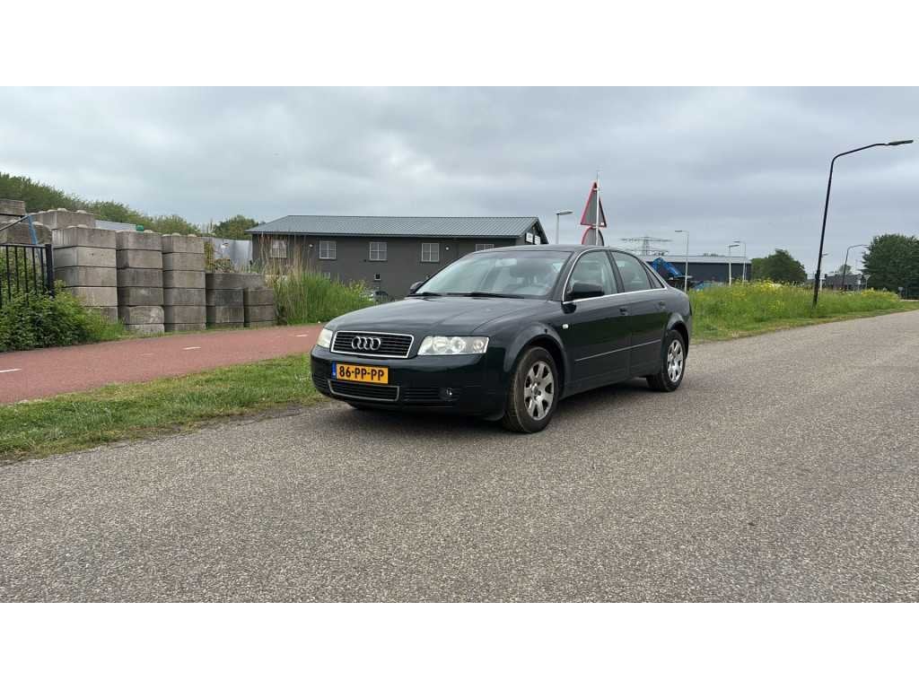 Audi A4 Limousine 2.0 | 86-PP-PP i, Gebruikt, 4 cilinders, 1984 cc, A4