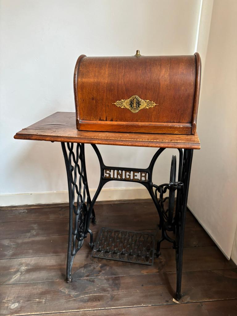 Singer naaimachine, Antiek en Kunst, Ophalen
