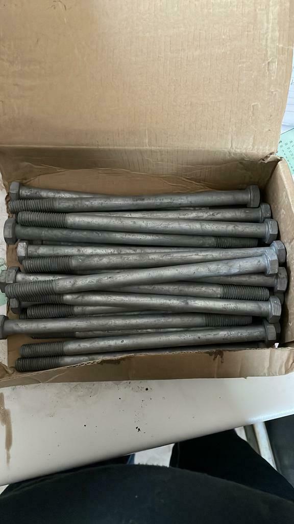 M12 x 200 bout thermisch verzinkt, Ophalen of Verzenden, Zo goed als nieuw