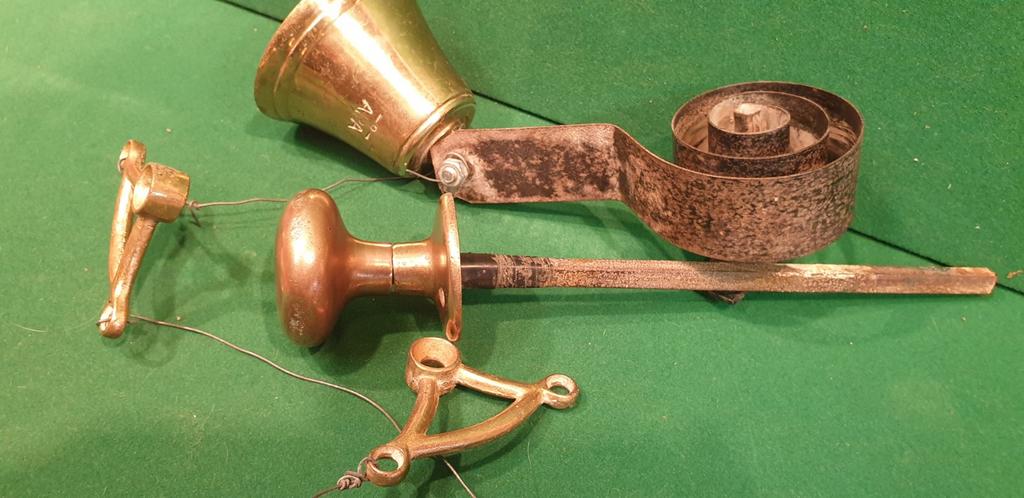 Antieke messing trekbel Deurbel Onderdelen, Ophalen of Verzenden