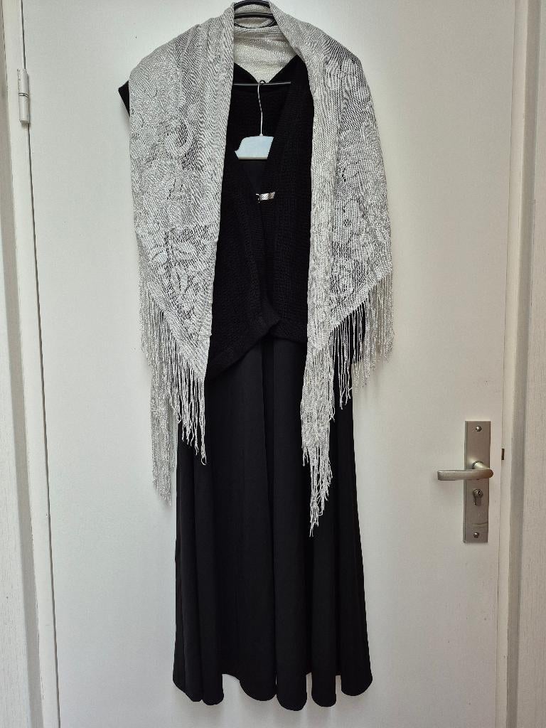 AUW Wiever bal carnaval kleding - rok sjaal hesje tas, Kleding | Dames, Carnavalskleding en Feestkleding, Carnaval, Ophalen of Verzenden