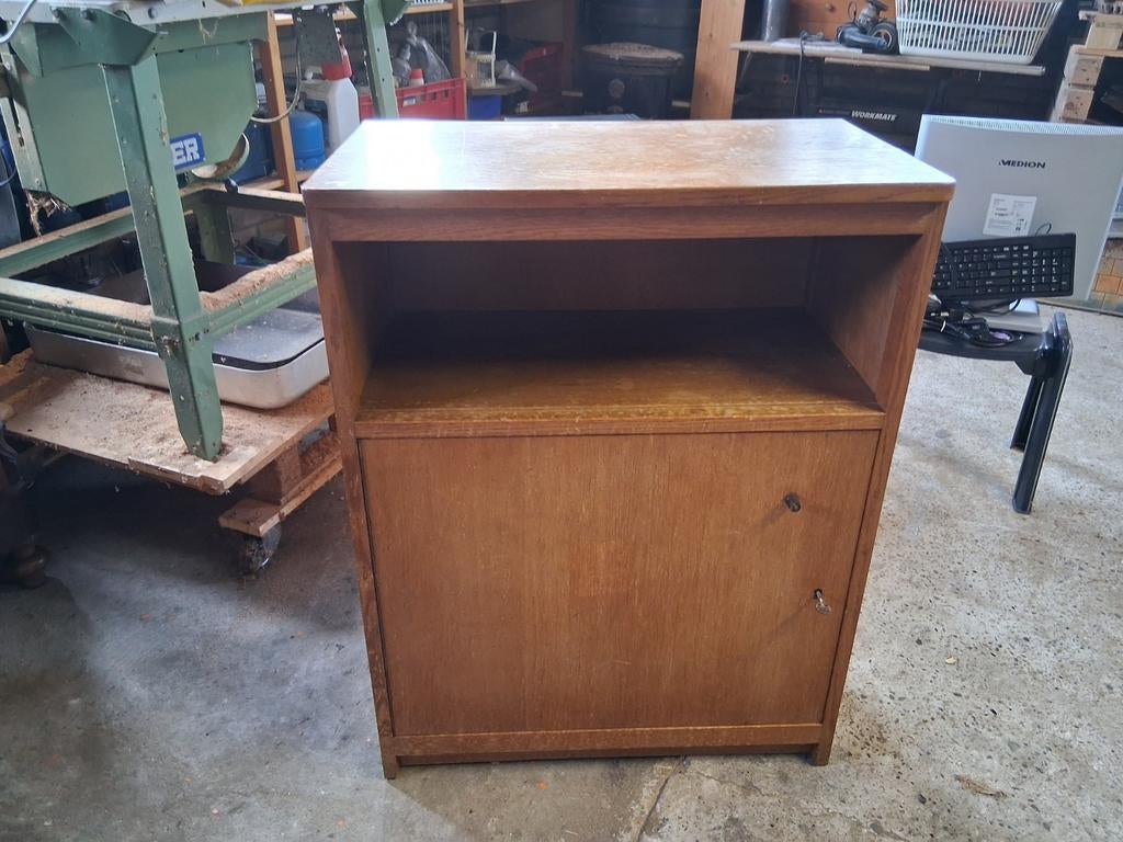 retro jaren 70 tv kast, Ophalen