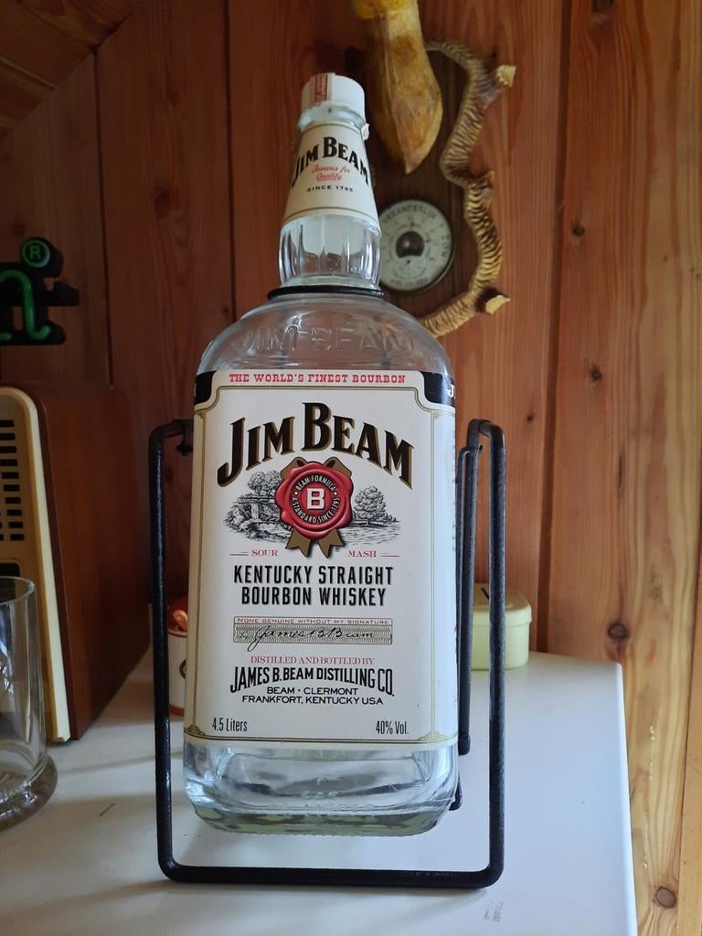 Jim Beam whiskey fles 4.5l met houder mancave, Ophalen of Verzenden, Gebruikt