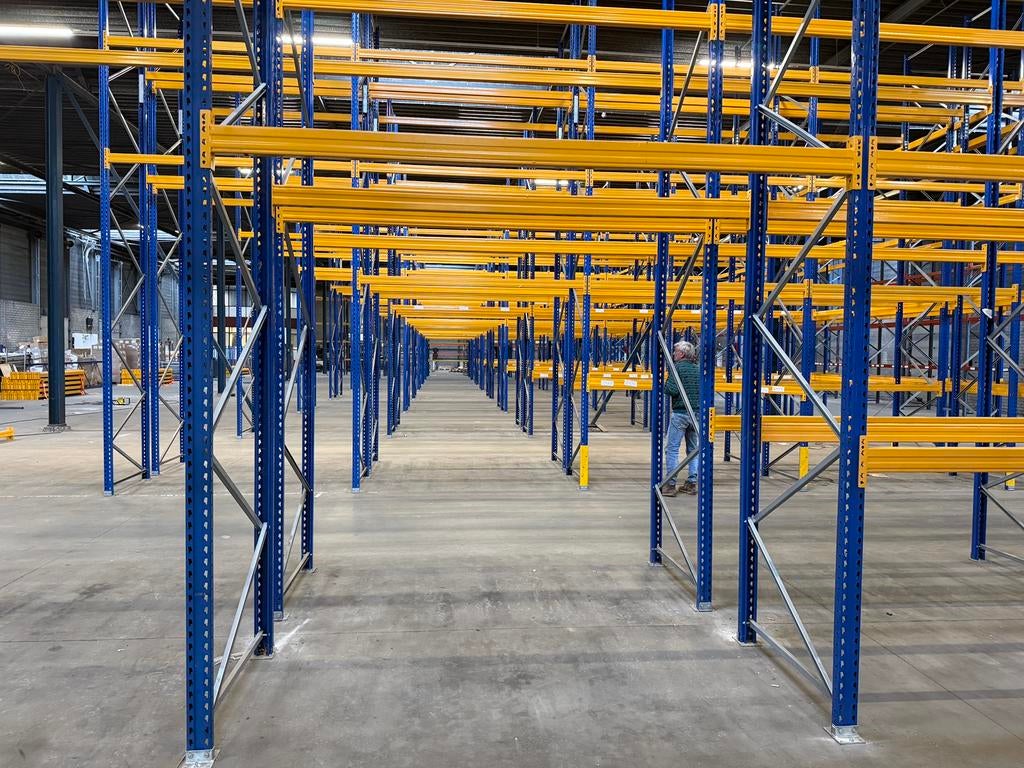 Jungheinrich MPB palletstelling, Ophalen