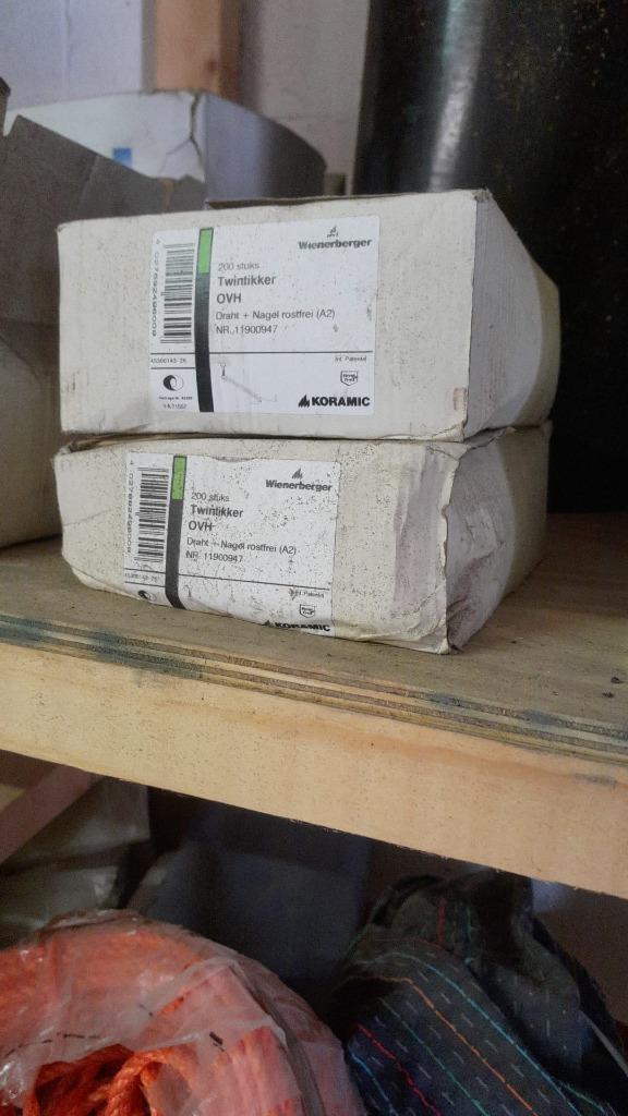 RVS Twintikker OVH panhaken, Doe-het-zelf en Verbouw, Dakpannen en Dakbedekking, Ophalen, Overige materialen, Overige kleuren