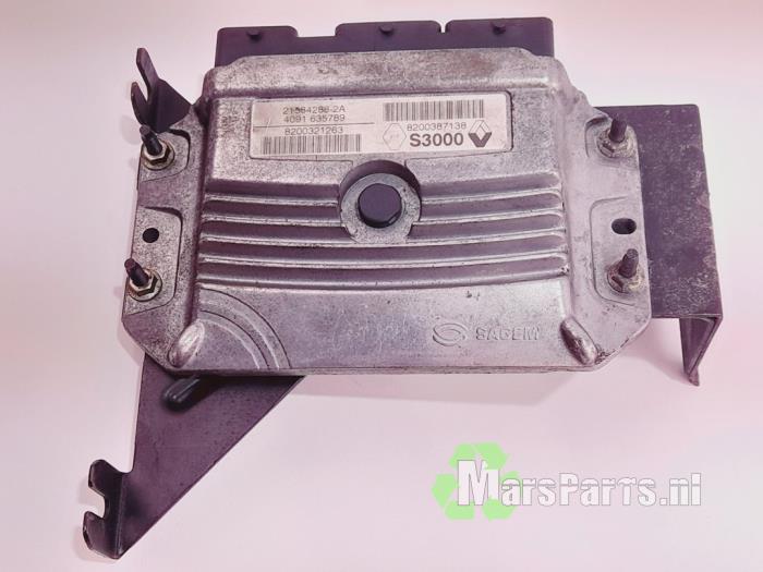 Computer Motormanagement van een Renault Megane, Gebruikt, -, Renault, -